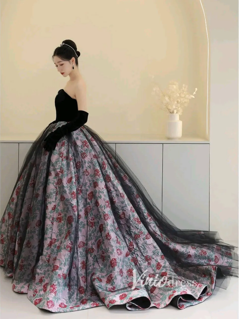 Black Jacquard Lace Prom Dresses Strapless Floral Quinceanera Dress FD3444