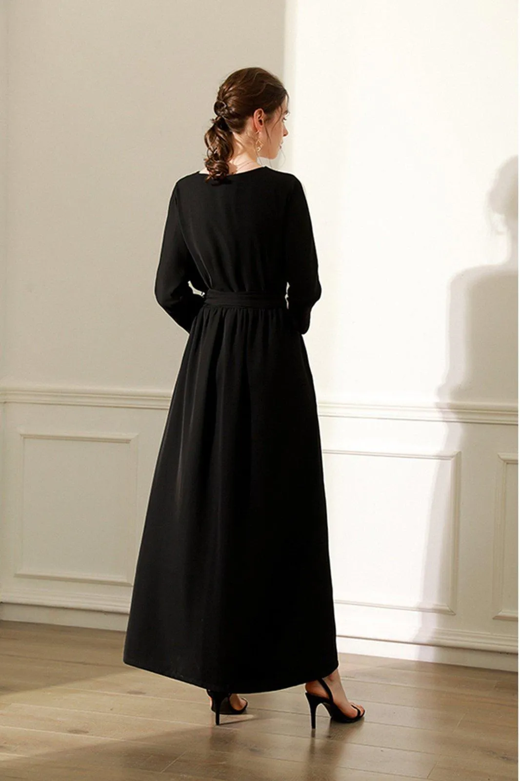 Colorblock Black White Long Sleeve Belted Maxi Dress