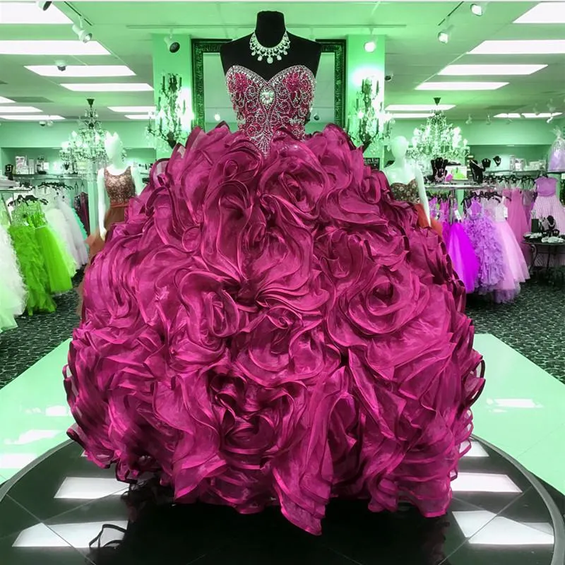 Crystal Beaded Sweetheart Organza Ball Gowns Quinceanera Dresses