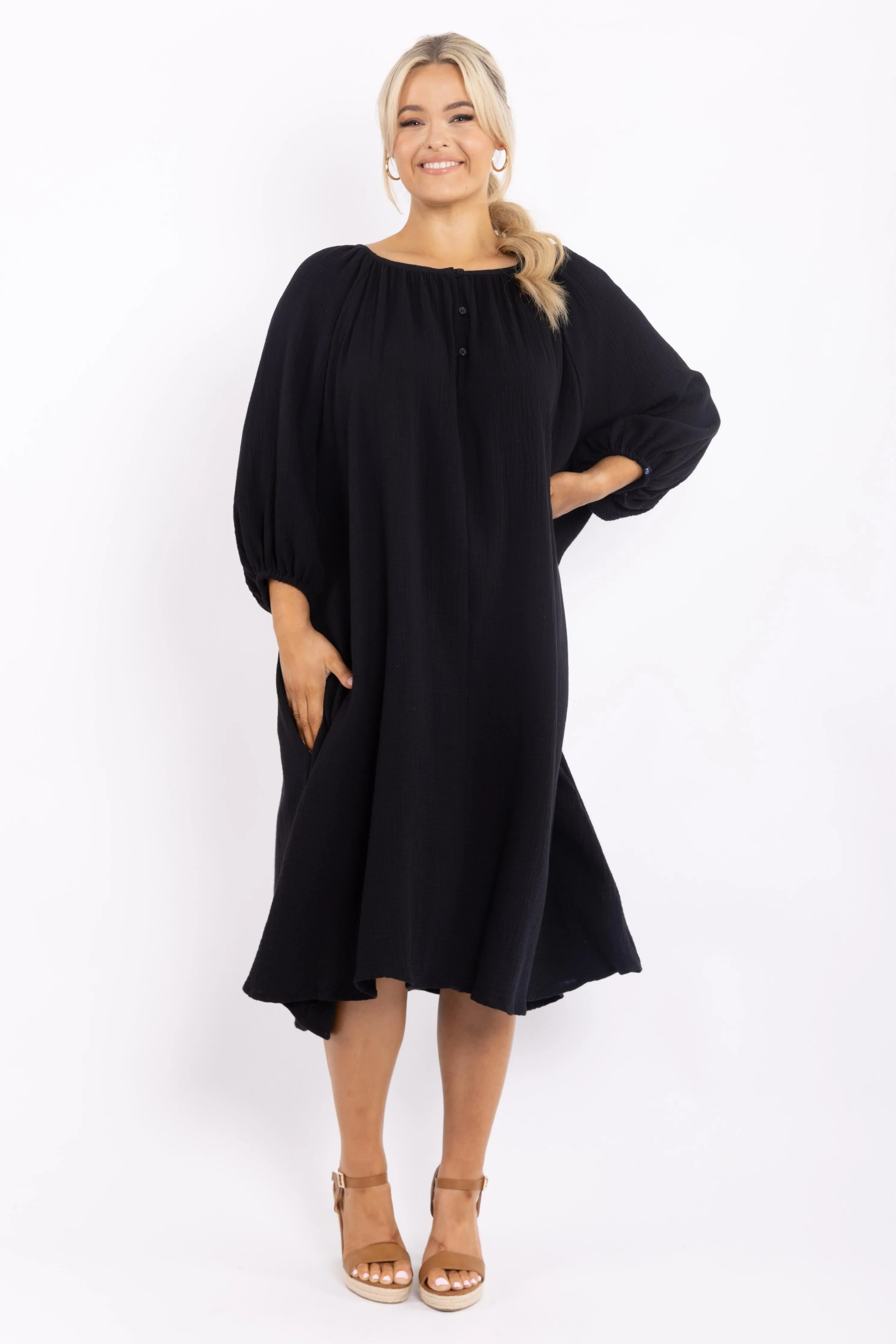 FINAL SALE Beverly Dress in Black