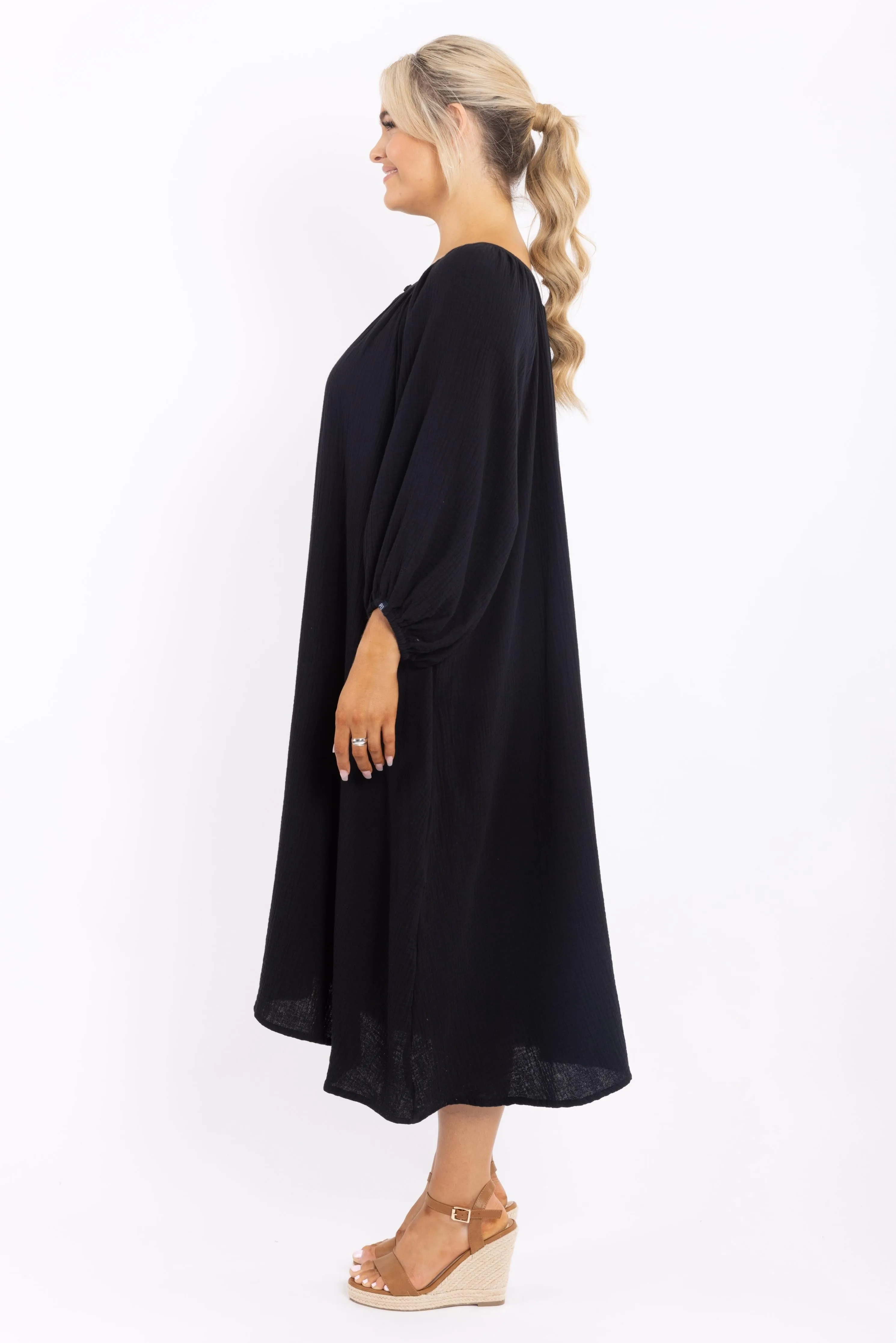 FINAL SALE Beverly Dress in Black