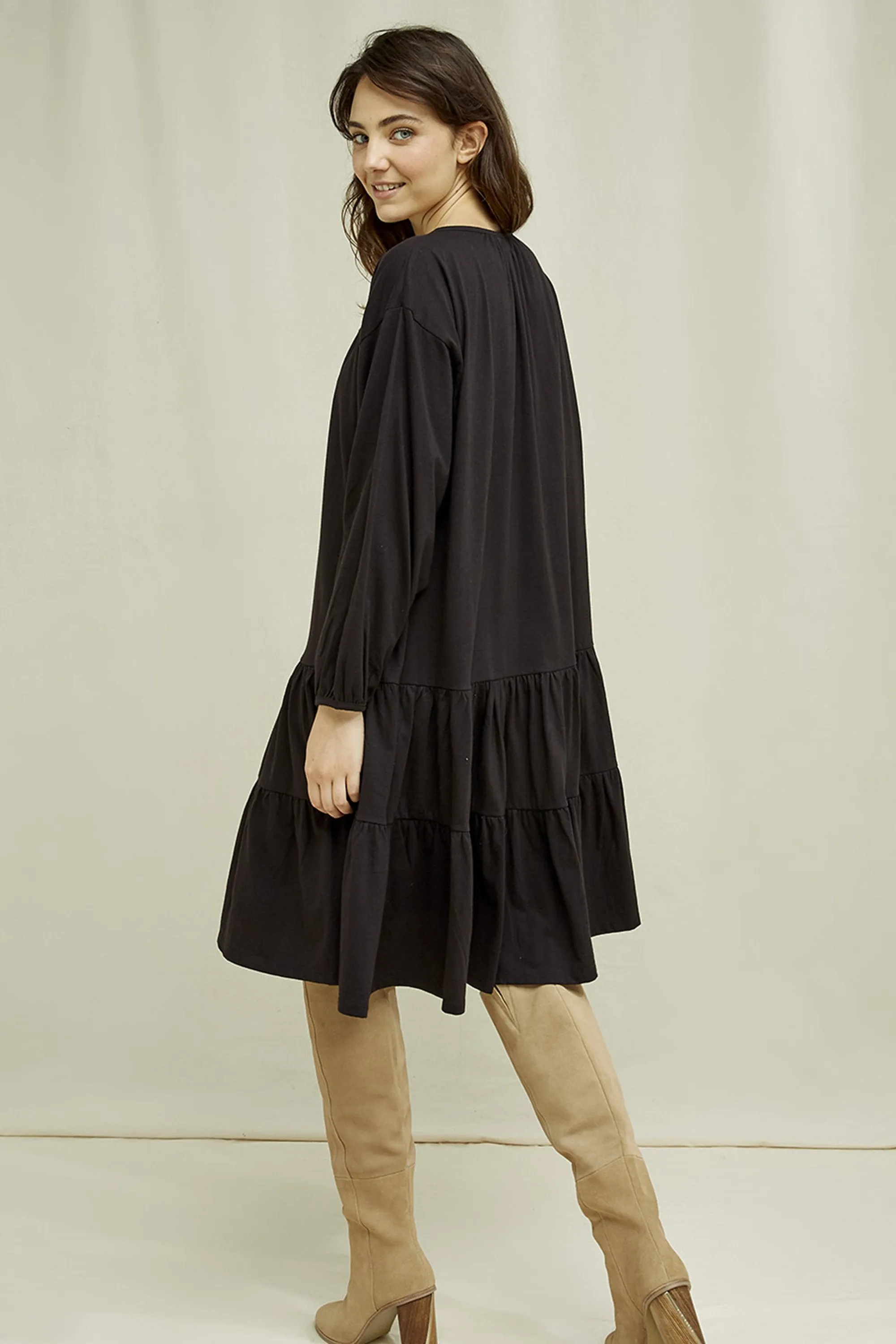 katja dress black