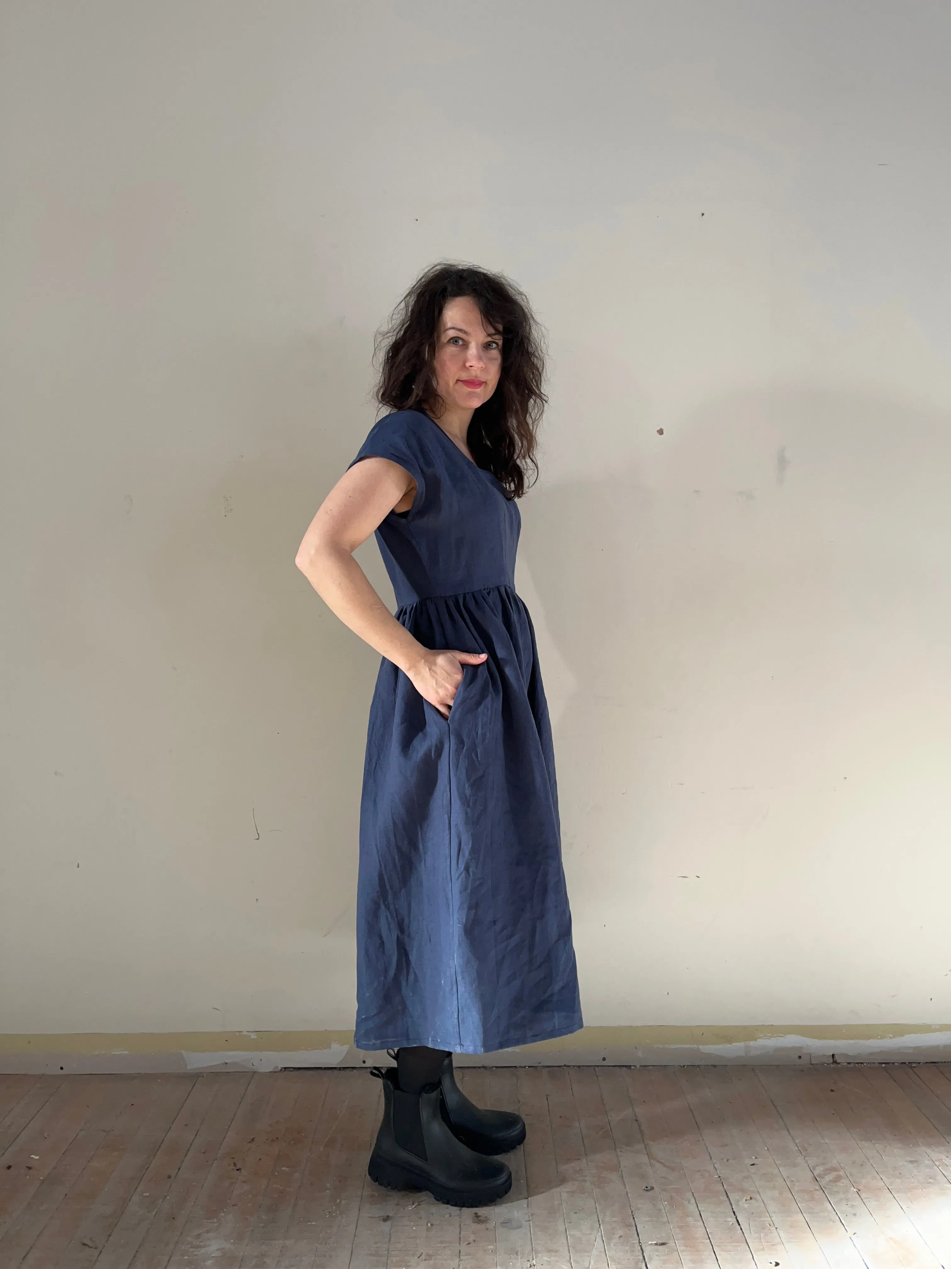 Linen midi dress- navy