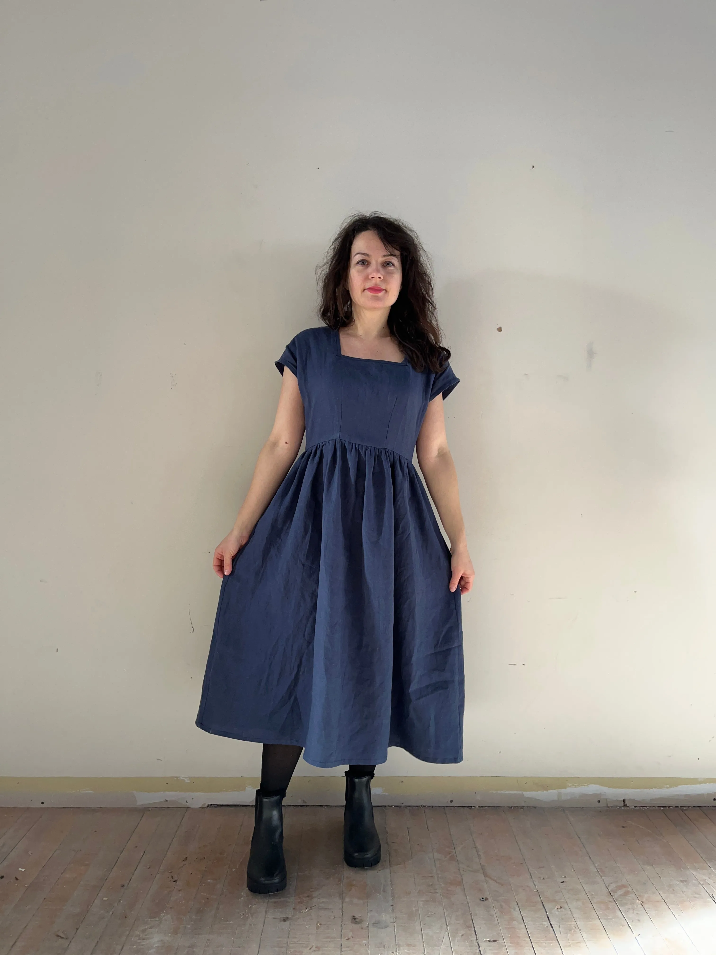 Linen midi dress- navy