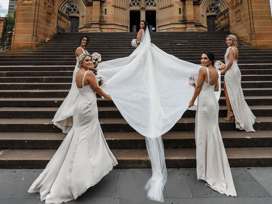 Sexy Long Chiffon Champagne Bridesmaid Dresses with High Slit and Front Ruffles (AF0375)